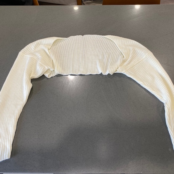 DOLLS KILL Inner Zen Cropped Cardigan - White - Picture 2 of 3